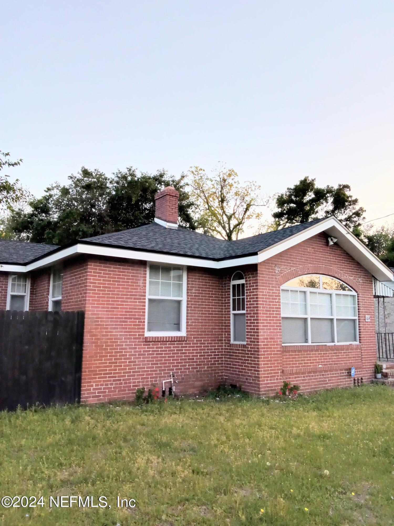 Jacksonville, FL home for sale located at 164 W 54th Street, Jacksonville, FL 32208