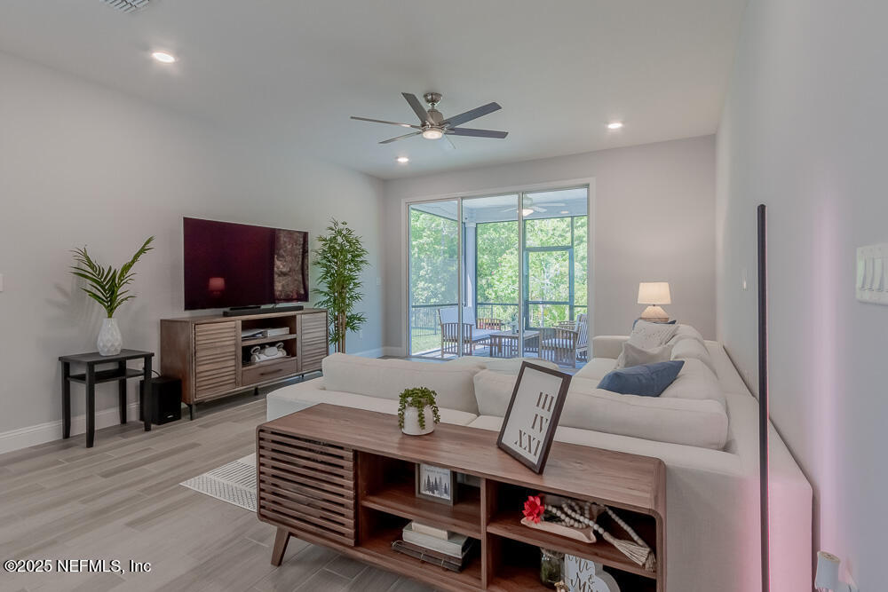 348 CLIFTON BAY LP