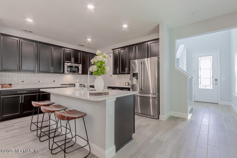 348 CLIFTON BAY LP