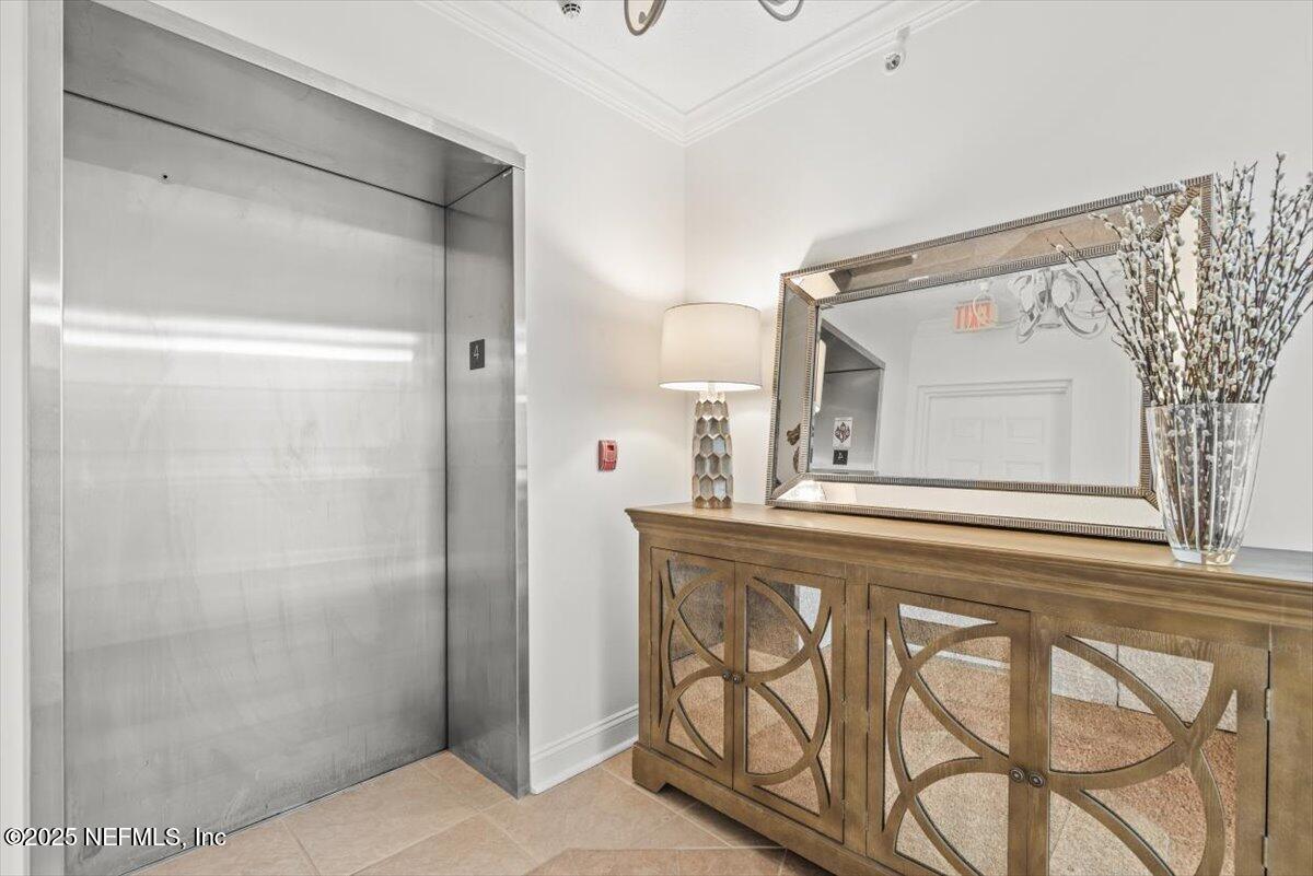 115 9TH Avenue S 402