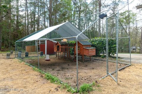 A home in Middleburg