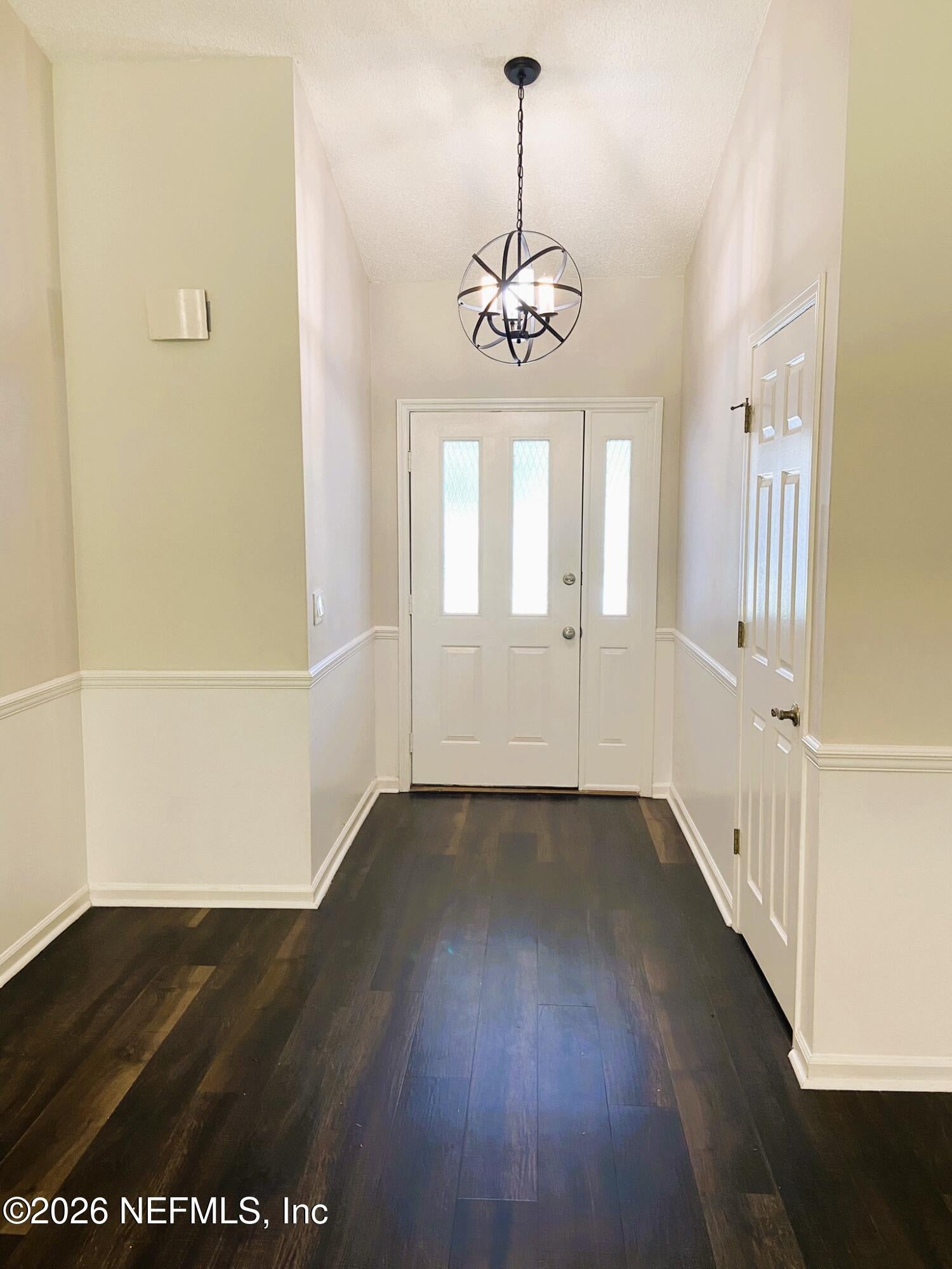 713 CHESSWOOD Court