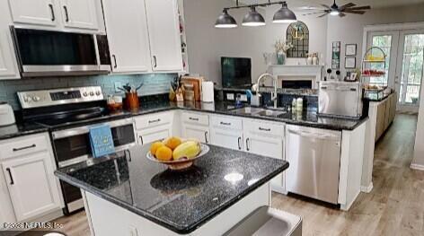 1530 BAY HARBOR Drive