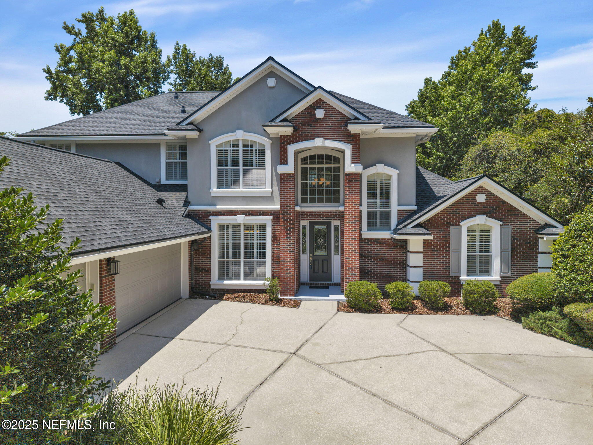 219 PARKSIDE Drive
