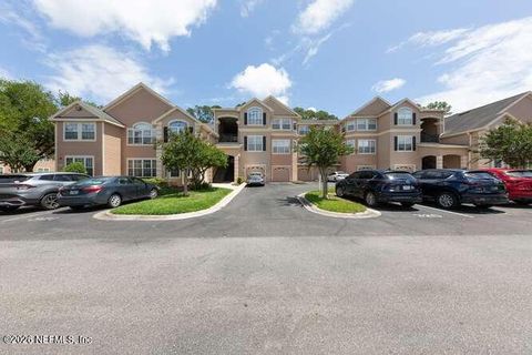 Photo of 13810 SUTTON PARK Drive N #936, Jacksonville, FL 32224 (MLS # 2142072)