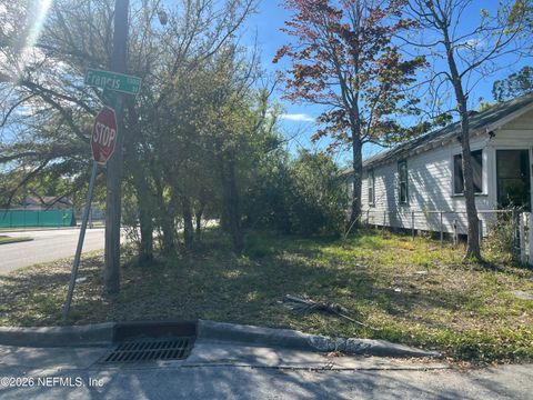 Photo of 1302 FRANCIS Street, Jacksonville, FL 32209 (MLS # 2139963)