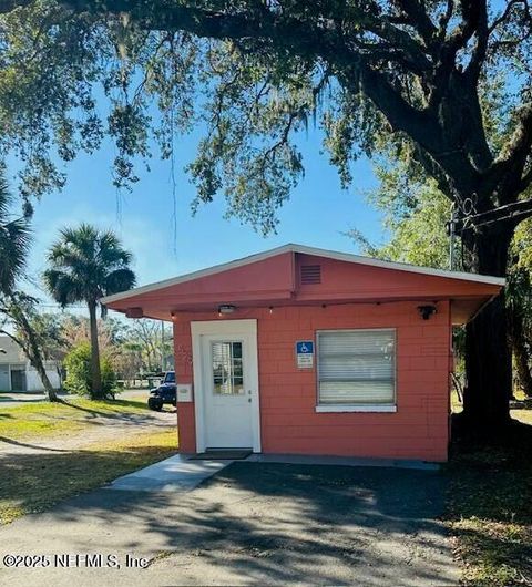 529 S 9TH Street Fernandina Beach FL 32034