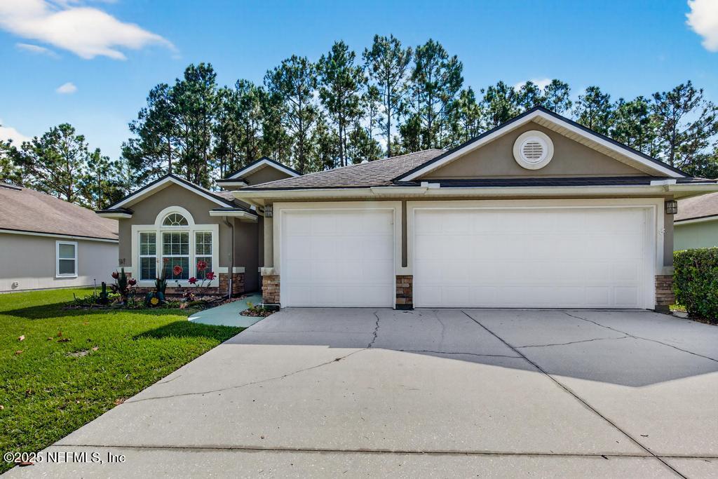 4042 TRAIL RIDGE Road