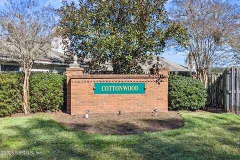 A home in Middleburg