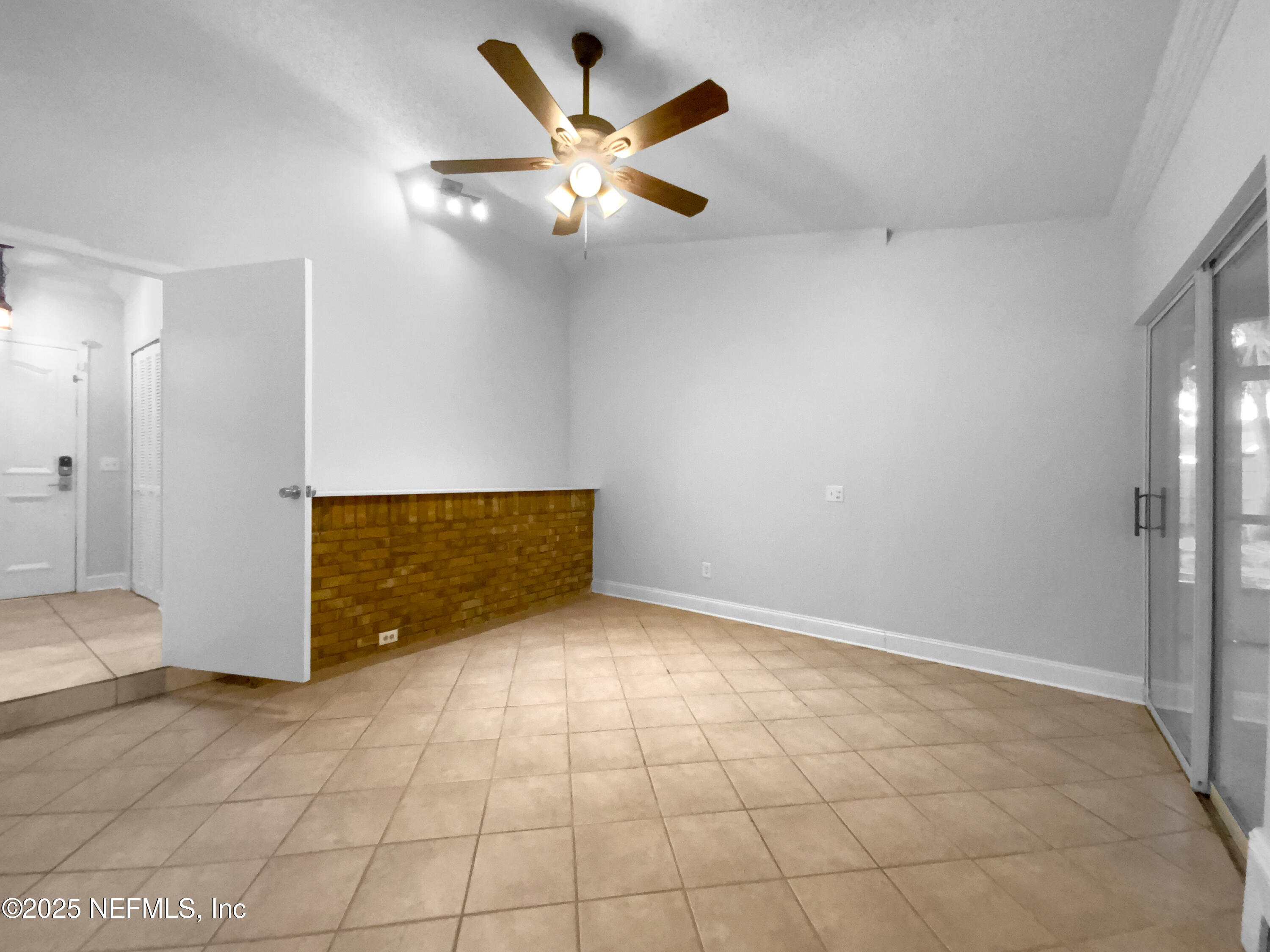 2212 BROAD WATER Court