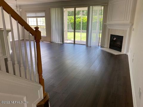 11177 W CASTLEMAIN Circle Jacksonville FL 32256