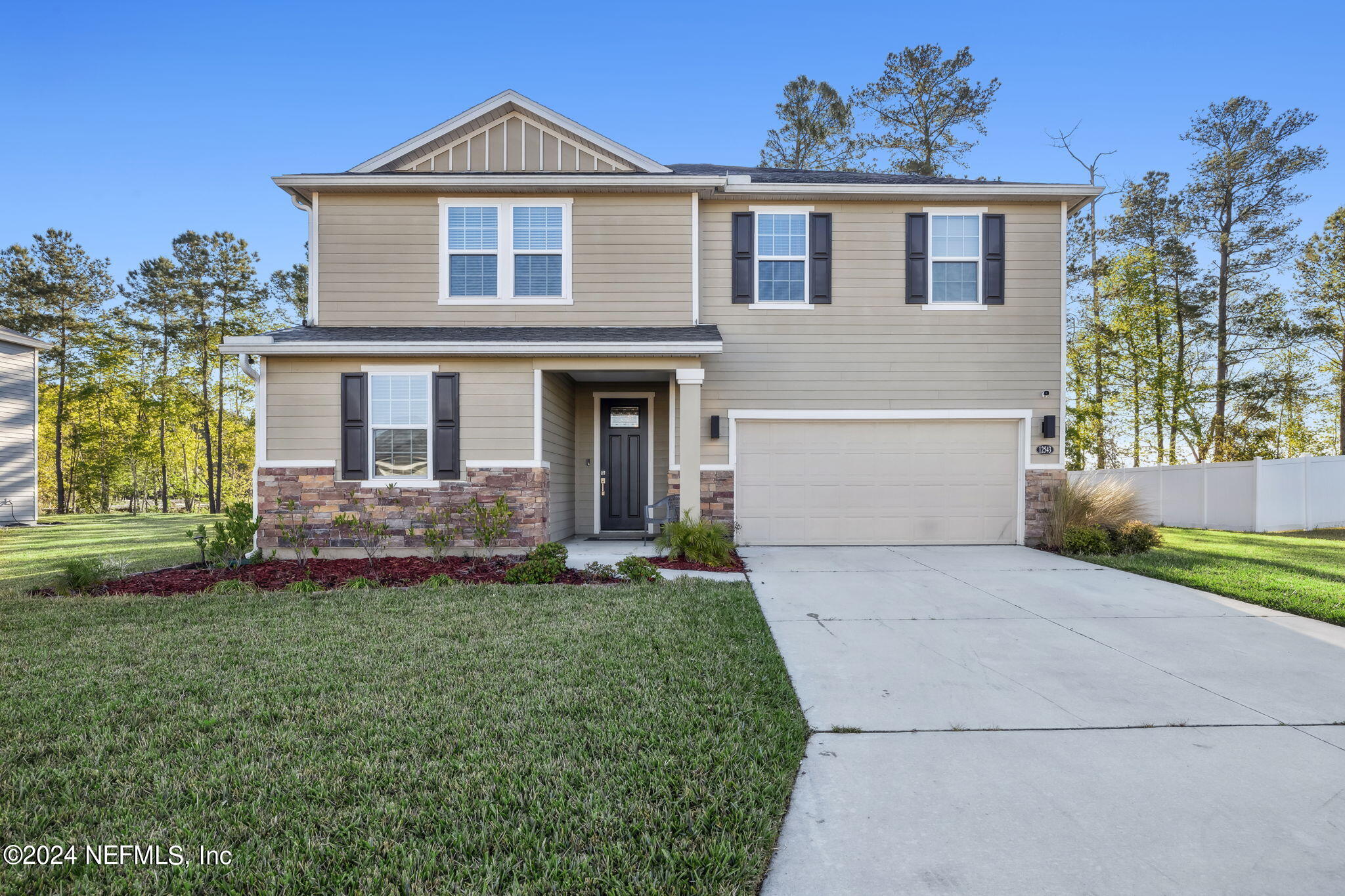 Jacksonville, FL home for sale located at 12543 Green Meadow Drive, Jacksonville, FL 32218
