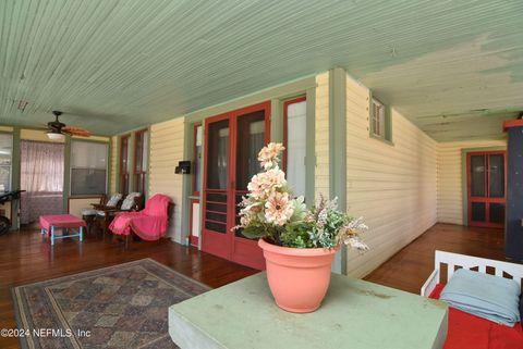 A home in Palatka