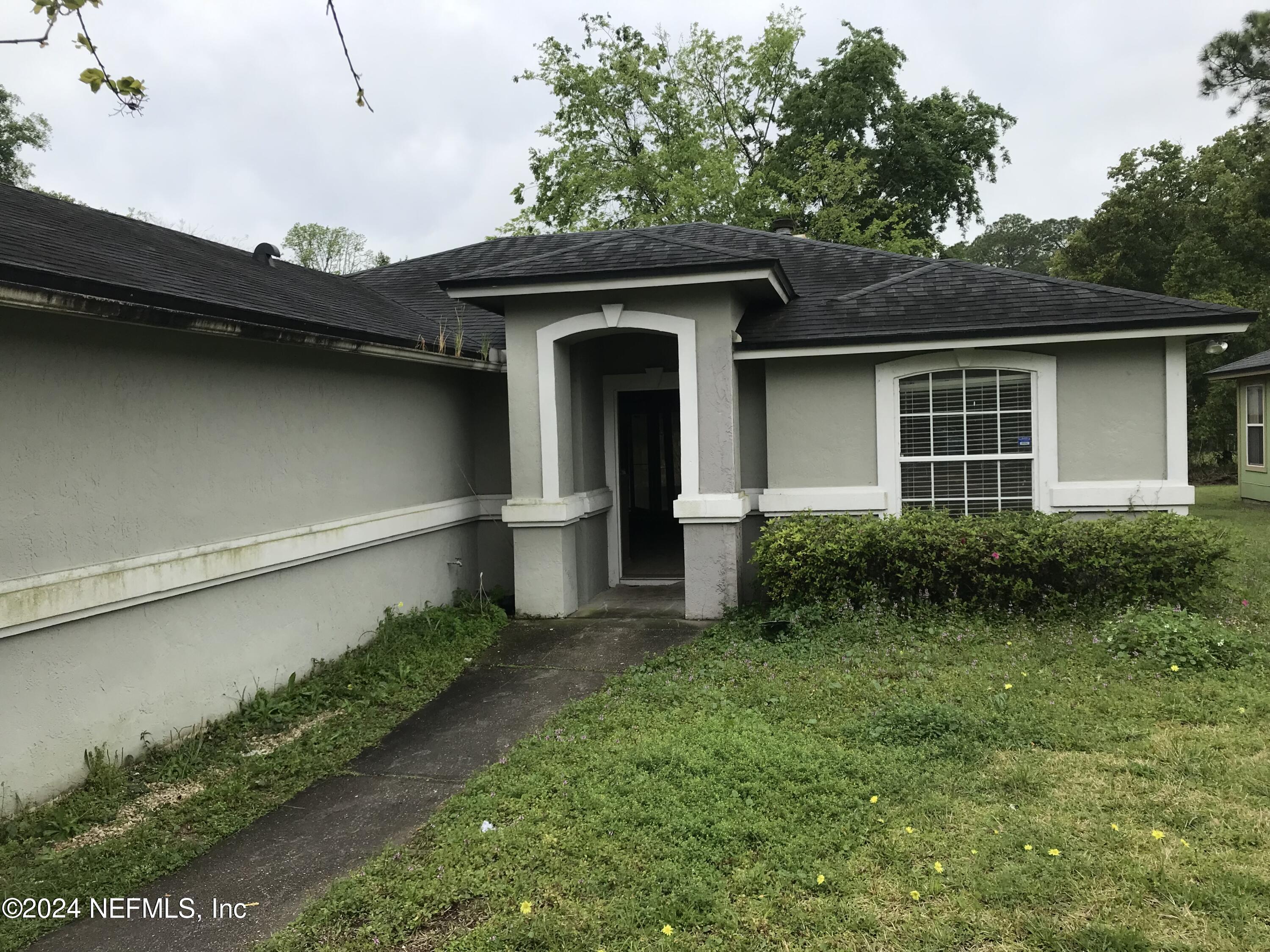 Jacksonville, FL home for sale located at 11114 N NORTH CAMPUS Boulevard, Jacksonville, FL 32218