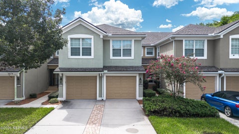Photo of 6668 WHITE BLOSSOM Circle #33F, Jacksonville, FL 32258 (MLS # 2158720)