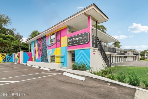 Photo of 1924 DANESE Court, Jacksonville, FL 32207 (MLS # 2129232)