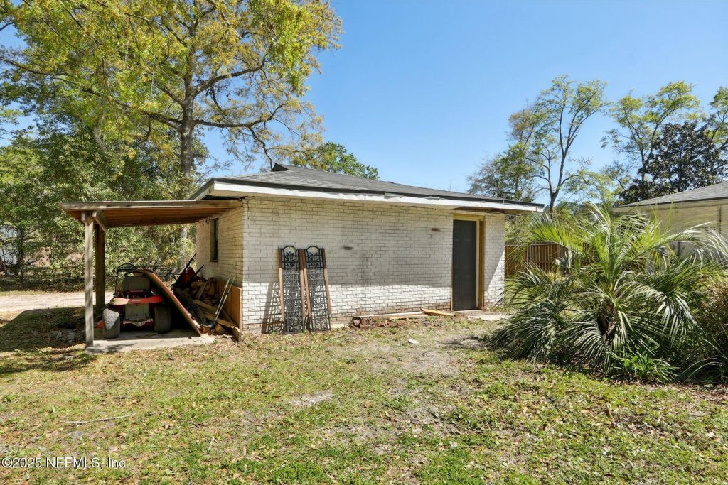 listing image 44