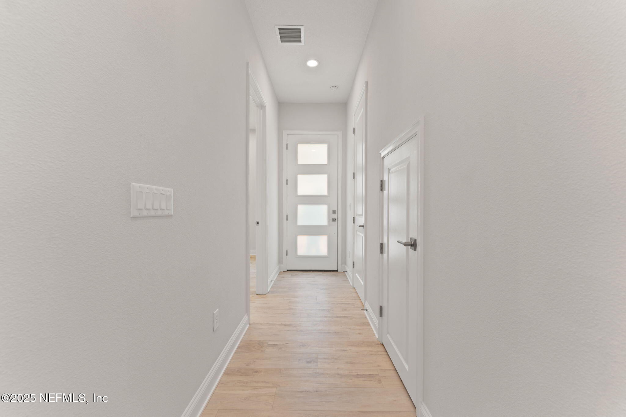 33 SPINNEY Lane