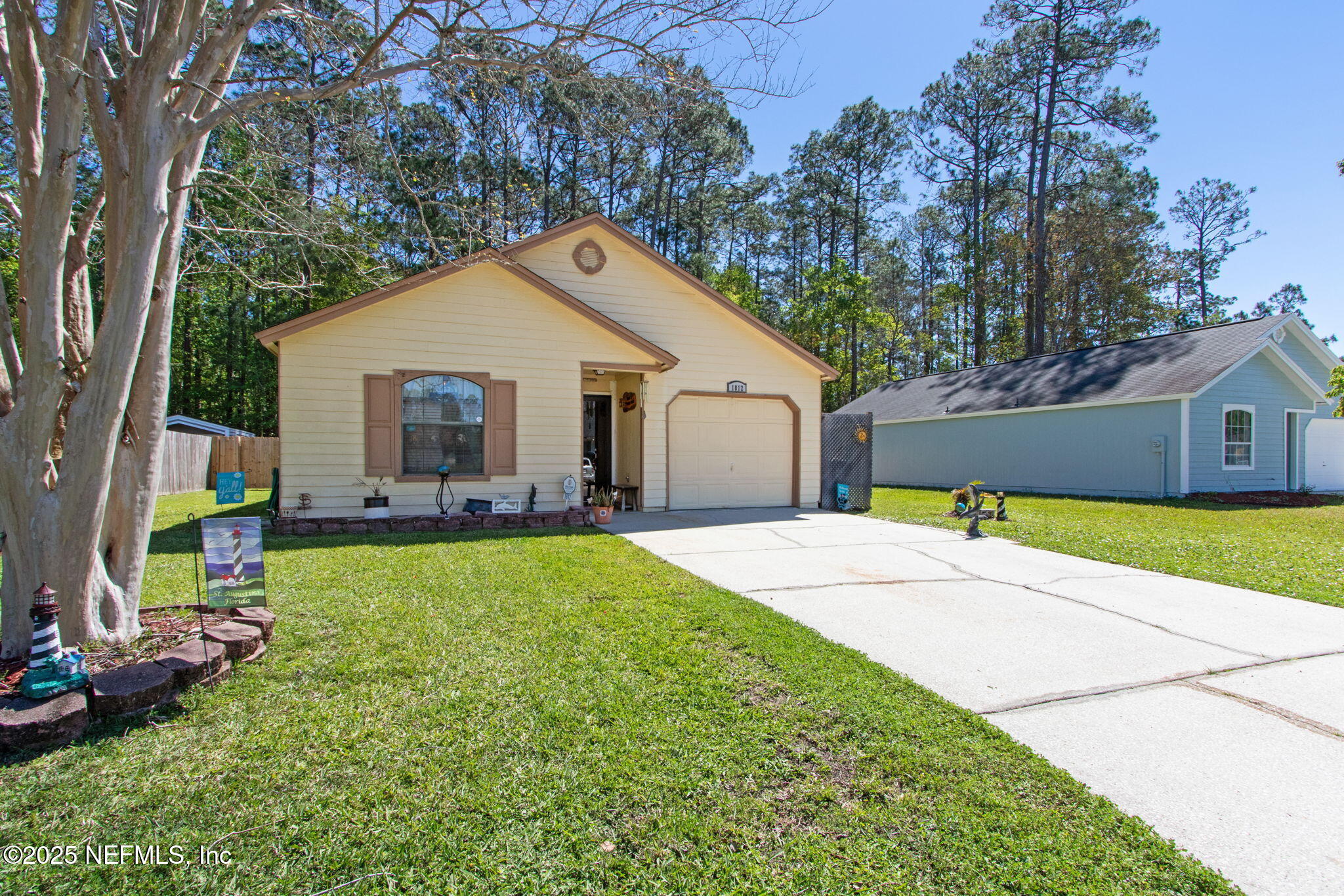 1812 SHERATON LAKES Circle