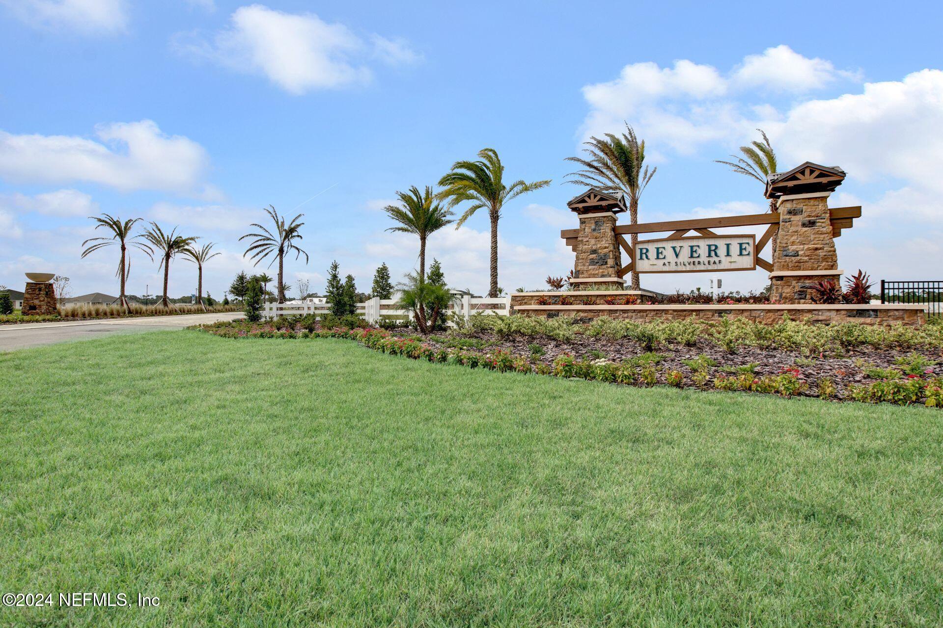 502 KNOTTED BIRCH Avenue