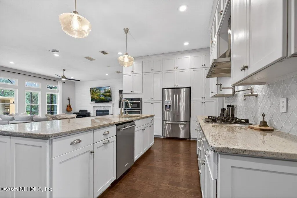 Jacksonville Beach, Florida, 32250, United States, 4 Bedrooms Bedrooms, ,2 BathroomsBathrooms,Residential,Active,2001601