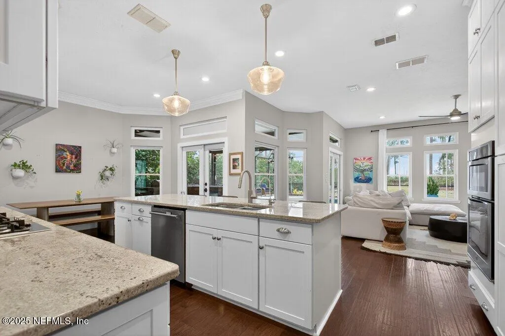 Jacksonville Beach, Florida, 32250, United States, 4 Bedrooms Bedrooms, ,2 BathroomsBathrooms,Residential,Active,2001601