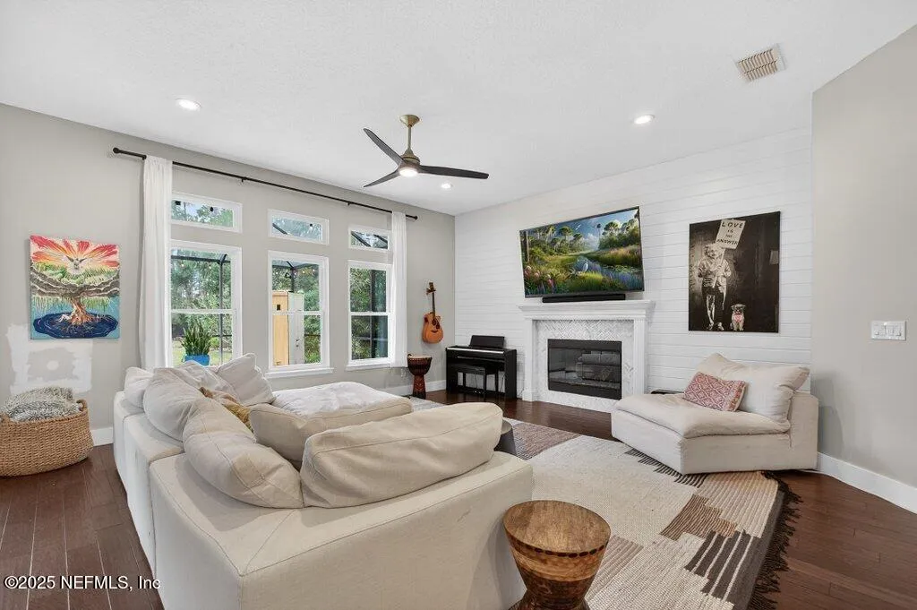 Jacksonville Beach, Florida, 32250, United States, 4 Bedrooms Bedrooms, ,2 BathroomsBathrooms,Residential,Active,2001601