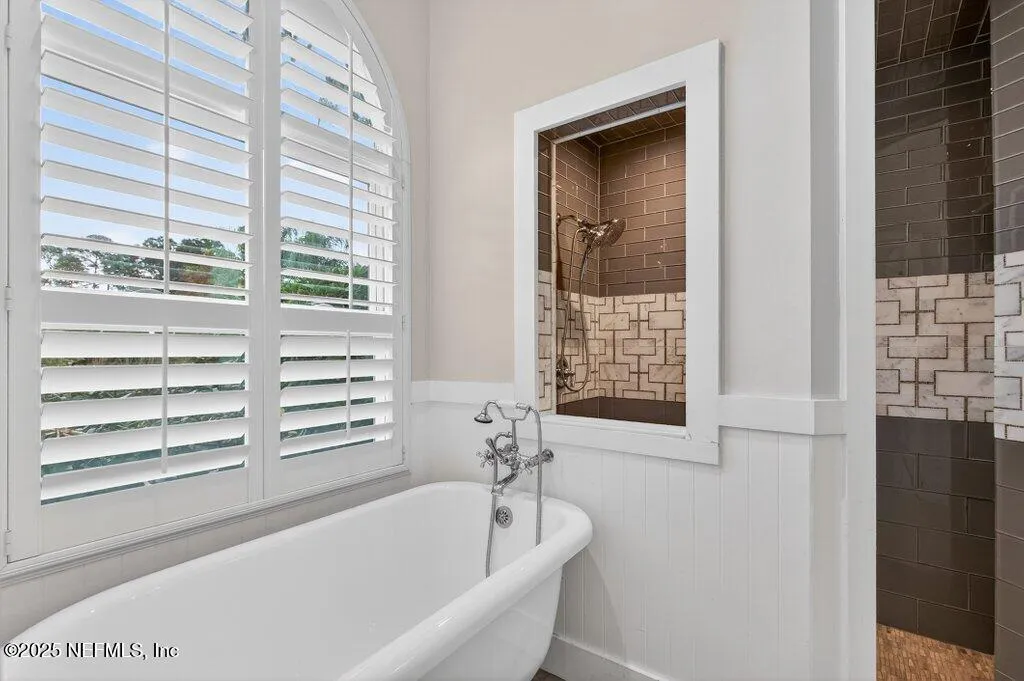 Jacksonville Beach, Florida, 32250, United States, 4 Bedrooms Bedrooms, ,2 BathroomsBathrooms,Residential,Active,2001601