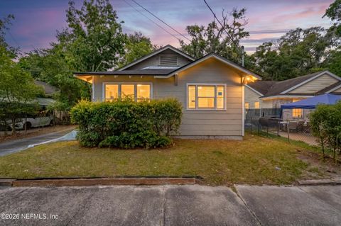 Photo of 530 W 19TH Street, Jacksonville, FL 32206 (MLS # 2145775)