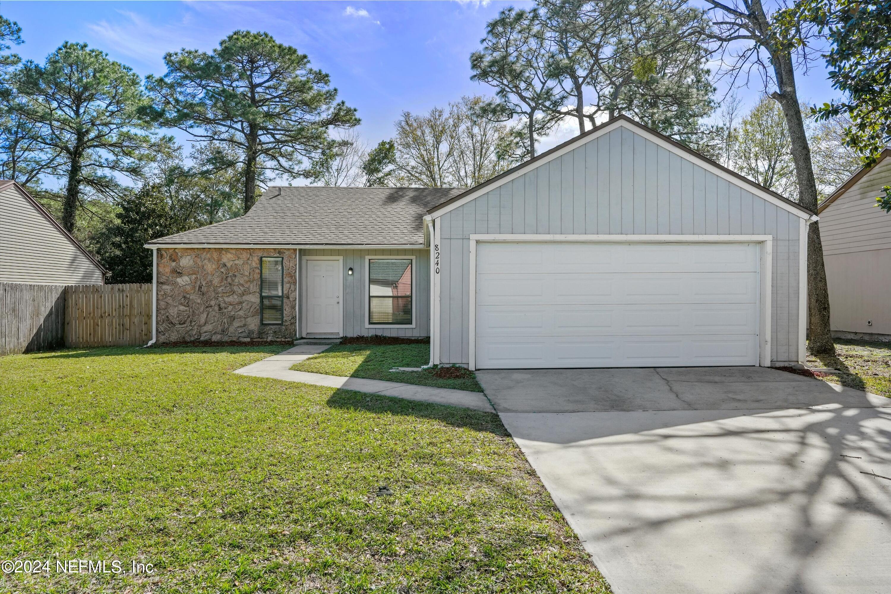 Jacksonville, FL home for sale located at 8240 Chimney Oak Drive, Jacksonville, FL 32244