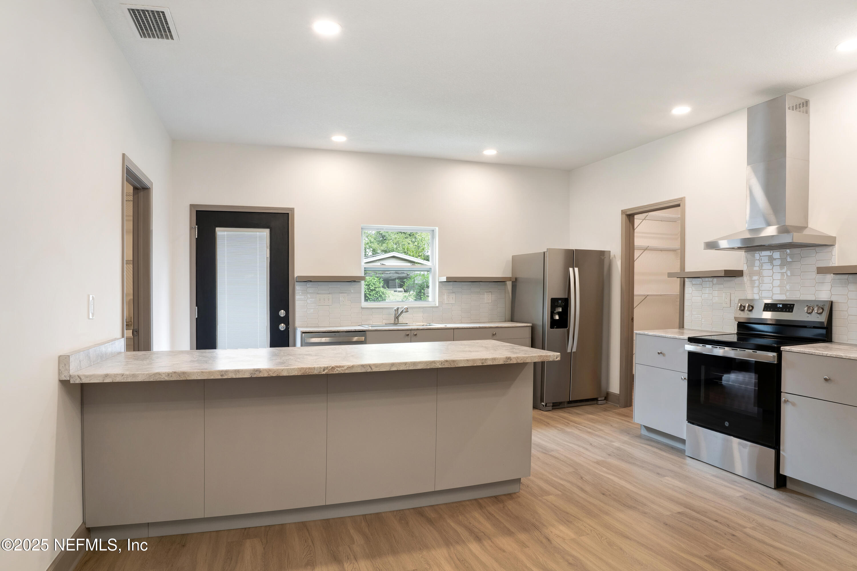 5231 WABASH Boulevard