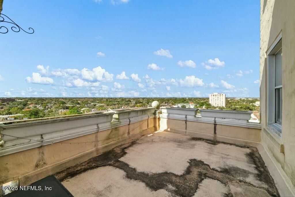 listing image 30