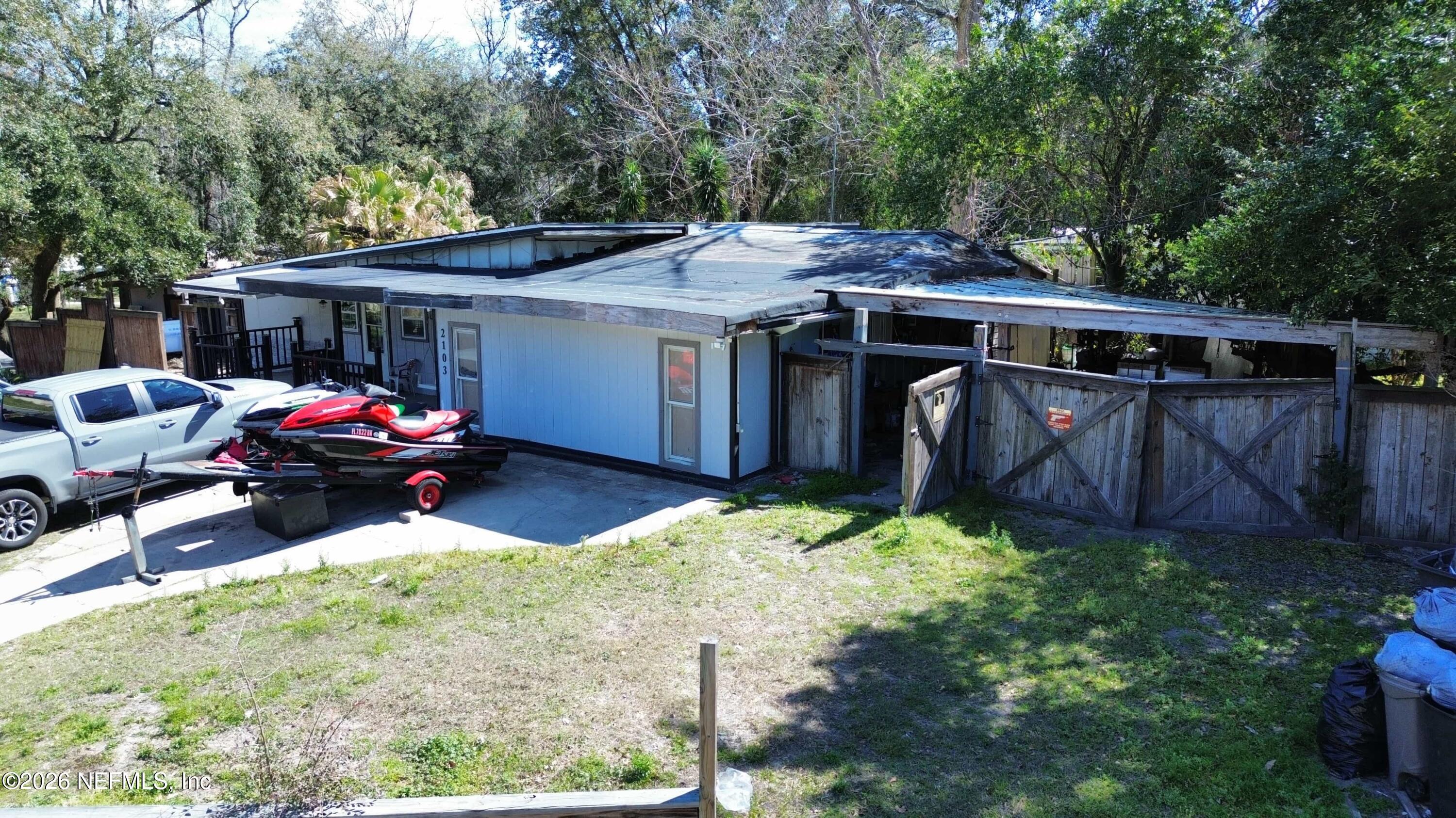 2103 LIMOGES Drive E