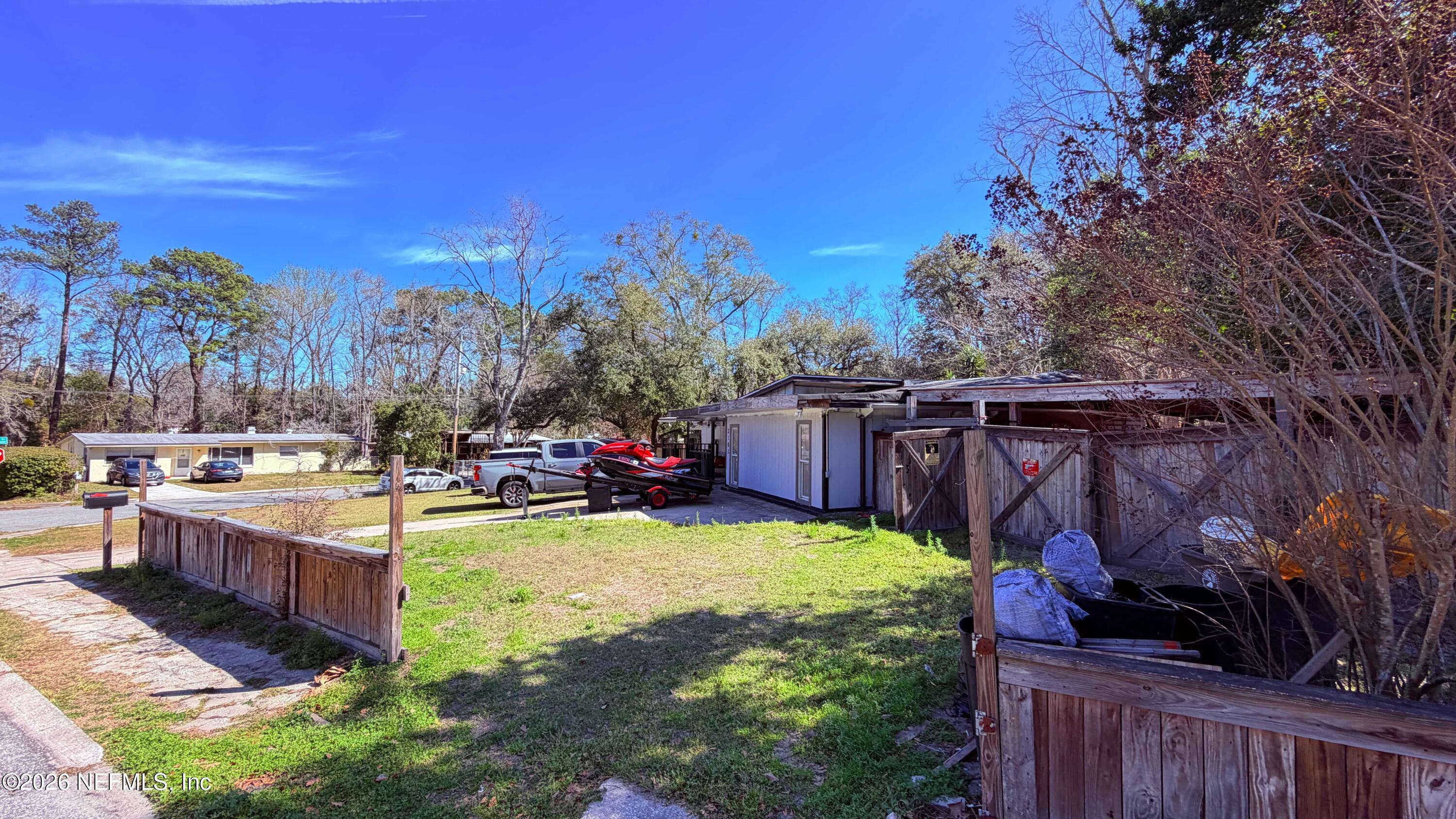 2103 LIMOGES Drive E