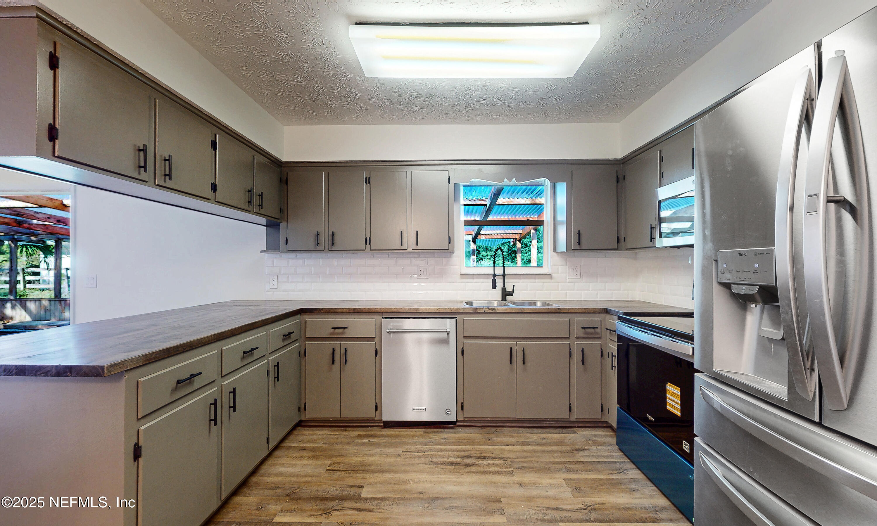 4121 SADDLEHORN Trail