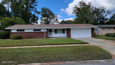 Jacksonville, FL home for sale located at 5067 Lincolnshire Road, Jacksonville, FL 32217