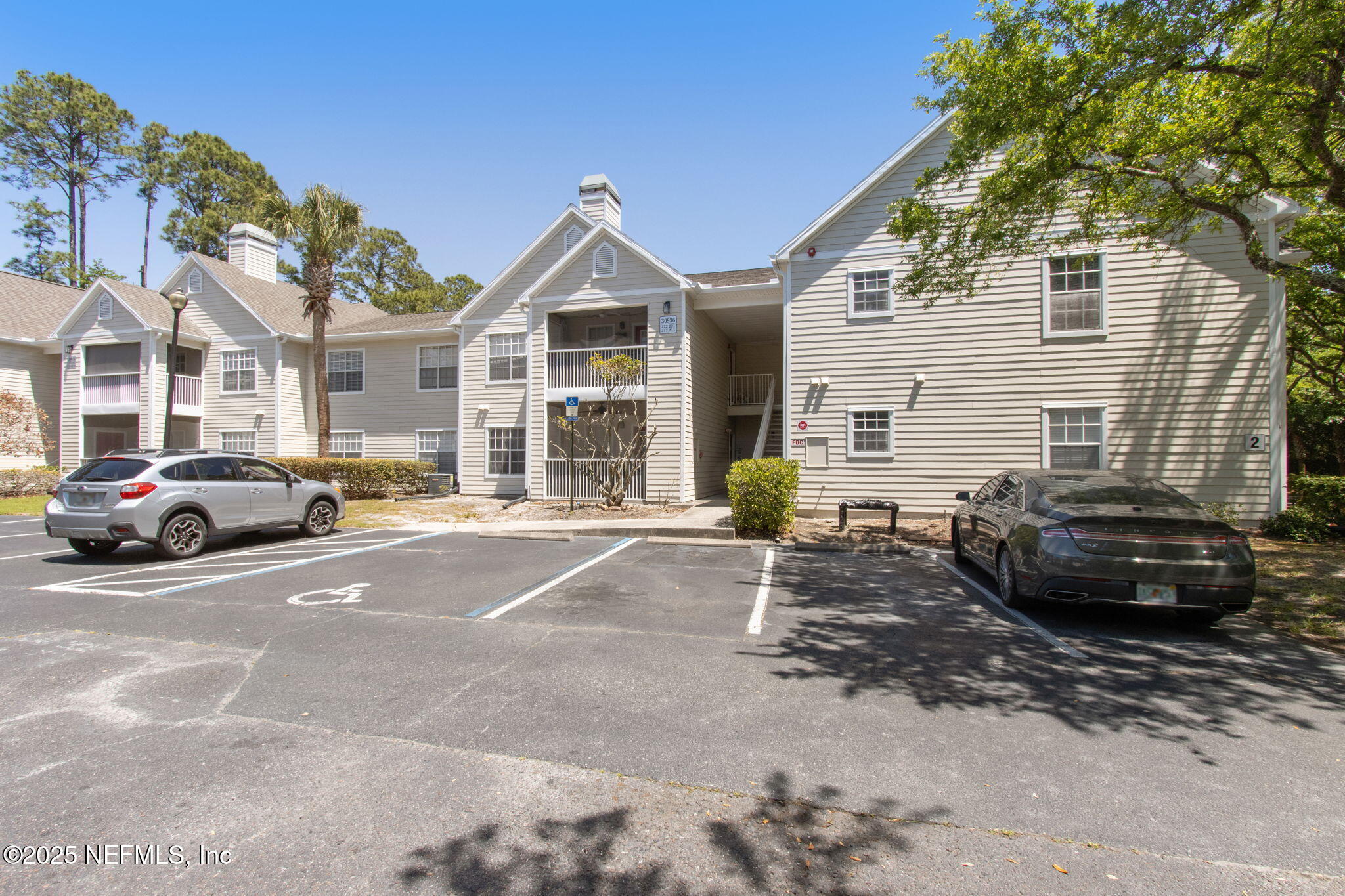 30936 PARADISE COMMONS 221