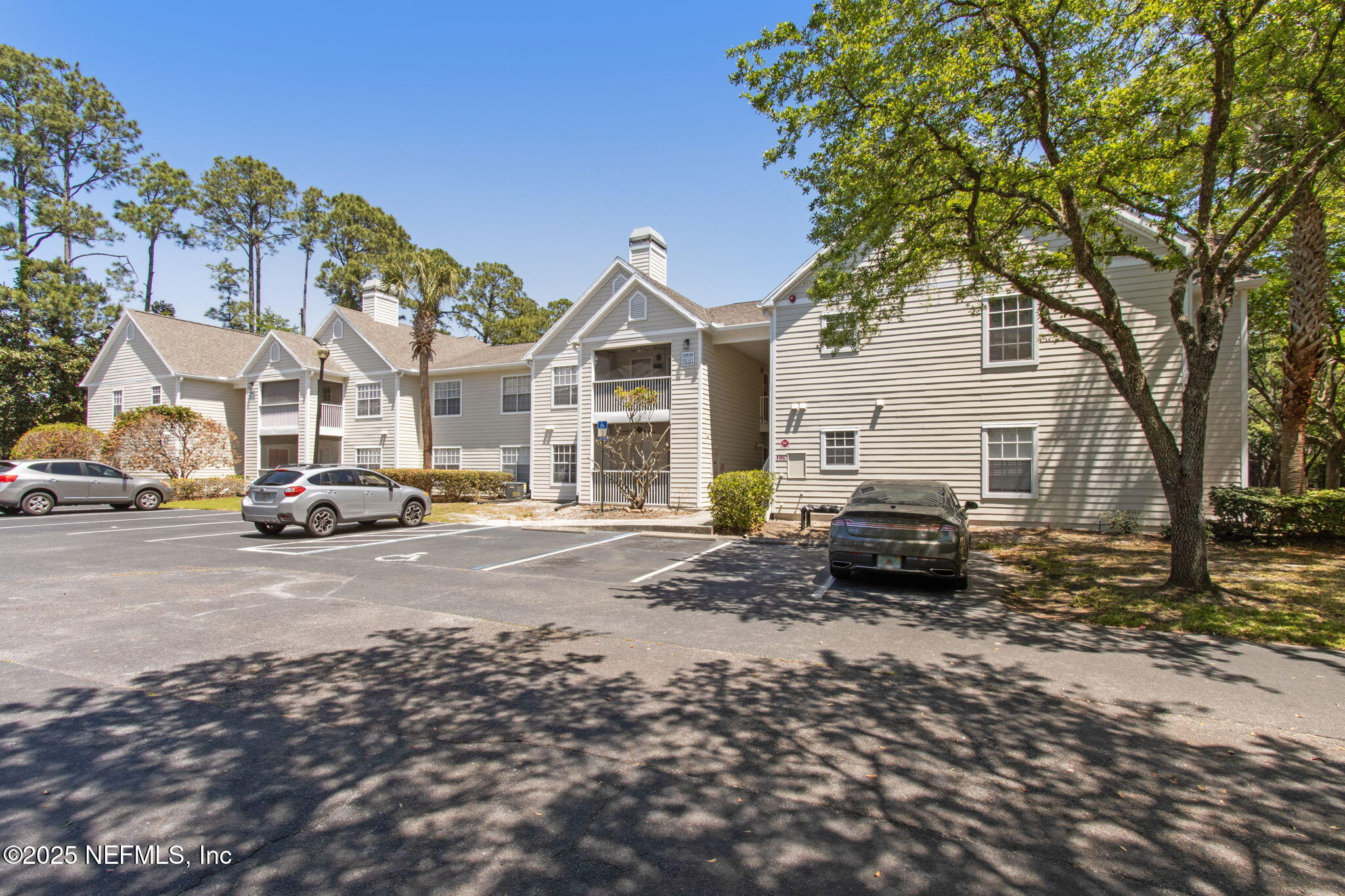 30936 PARADISE COMMONS 221