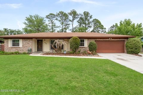 Photo of 1005 HIBERNIA FOREST Drive, Fleming Island, FL 32003 (MLS # 2144628)