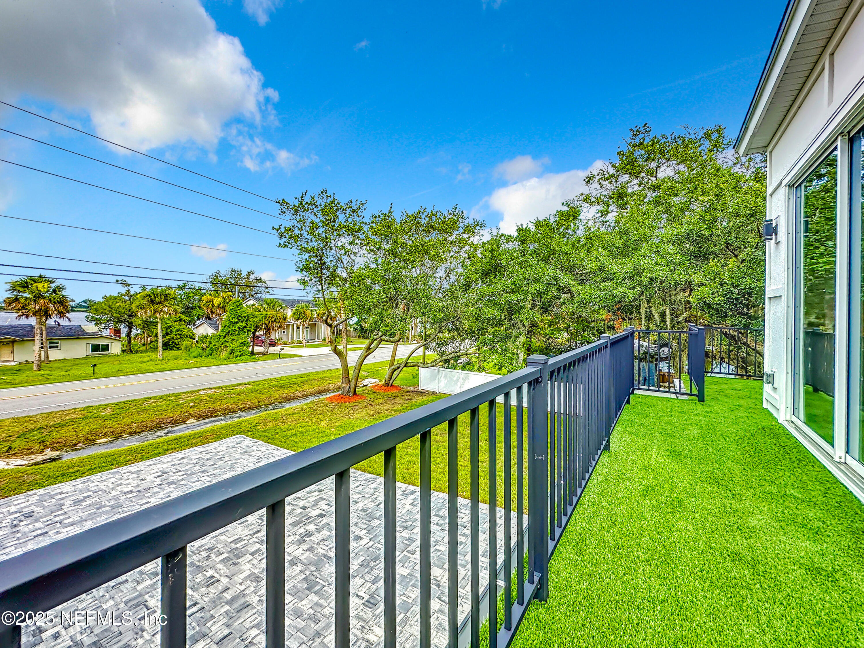 5765 HECKSCHER Drive