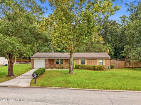 Photo of 11631 GWYNFORD Lane, Jacksonville, FL 32223 (MLS # 2166459)