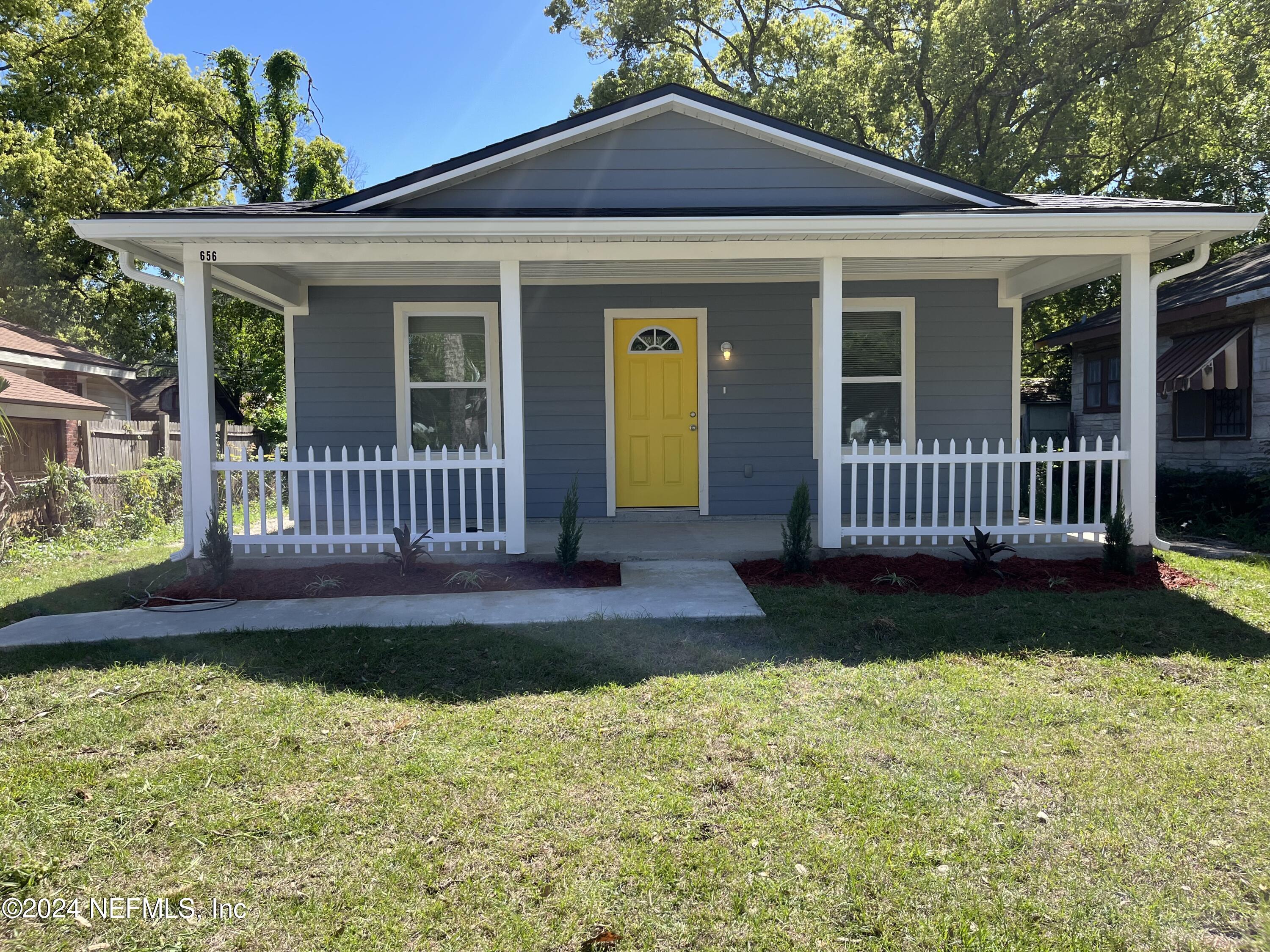Jacksonville, FL home for sale located at 656 Linwood Avenue, Jacksonville, FL 32206