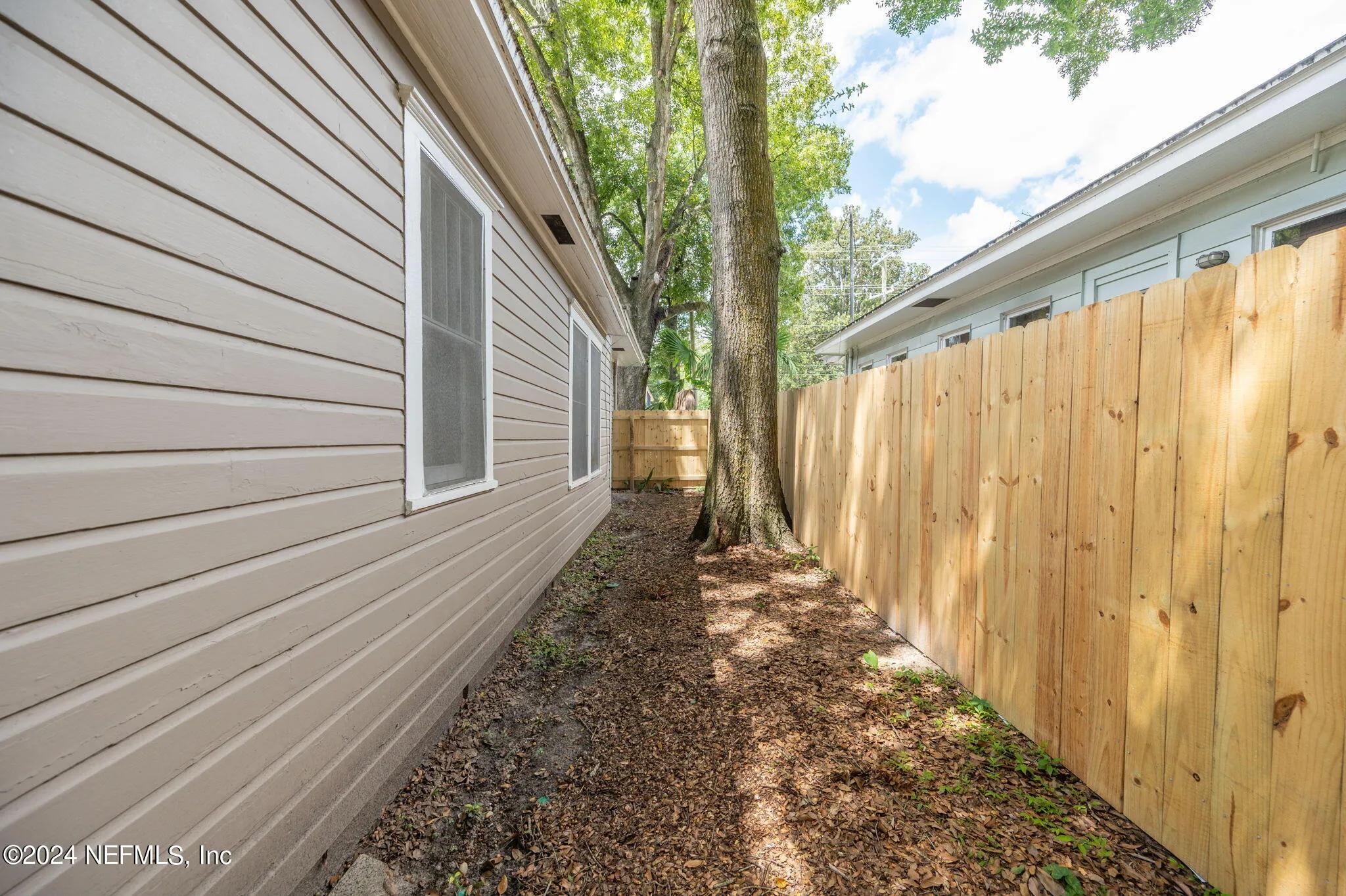 Jacksonville, Florida 32205, United States, 3 Bedrooms Bedrooms, ,2 BathroomsBathrooms,Residential,Active,44098