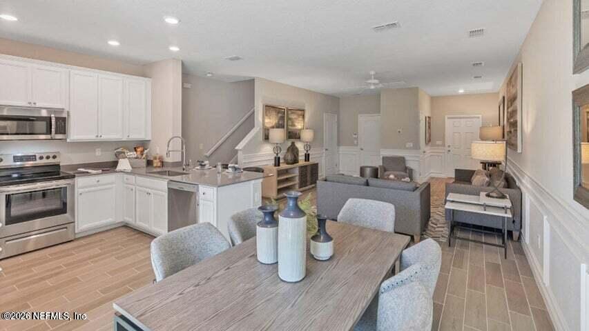1680 GARDEN GROVE Court