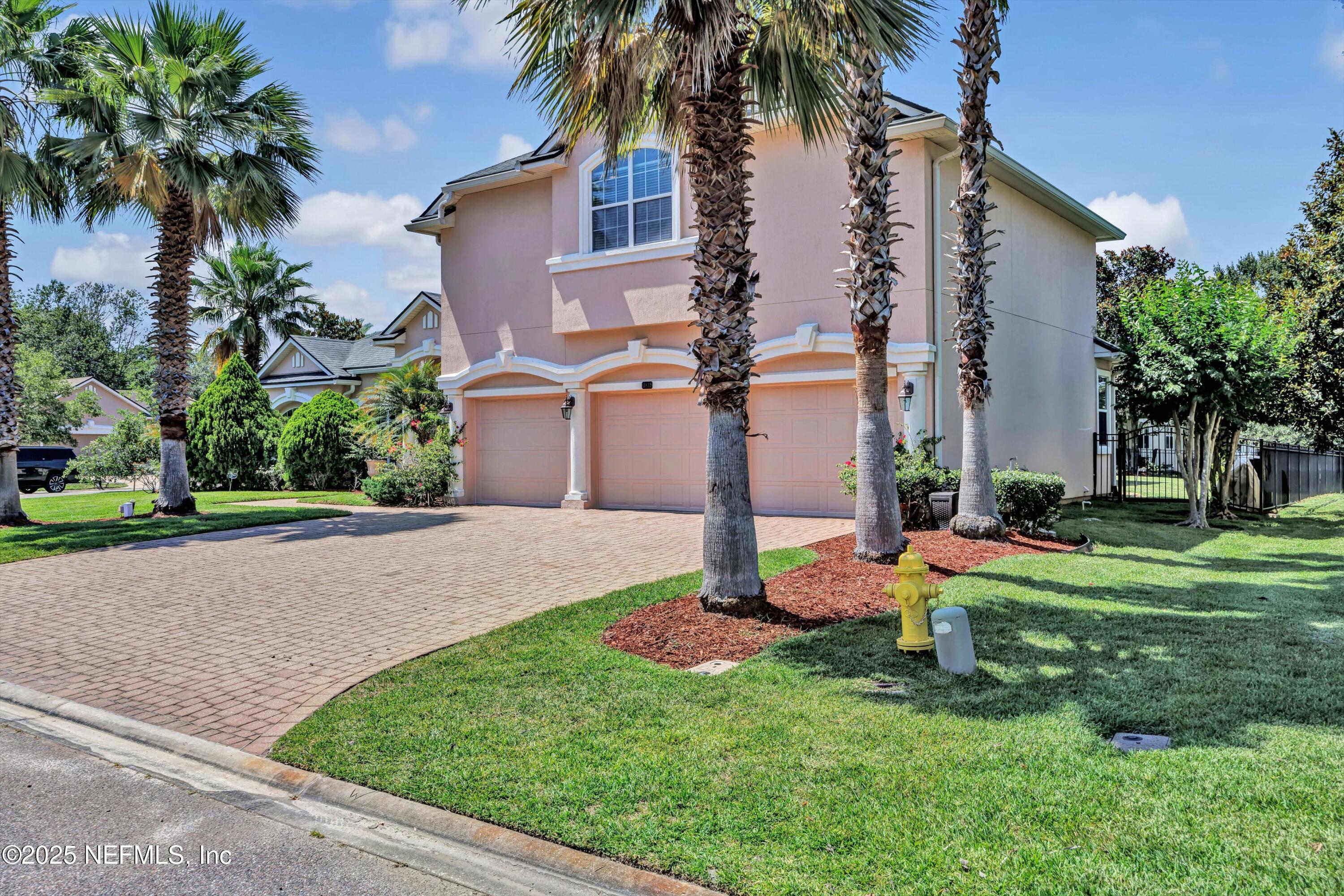 11833 FITCHWOOD Circle