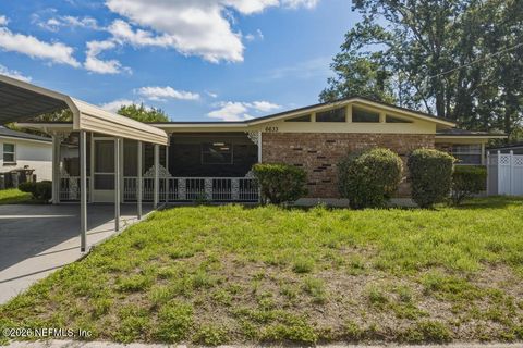 Photo of 6633 KINLOCK Drive W, Jacksonville, FL 32219 (MLS # 2145698)