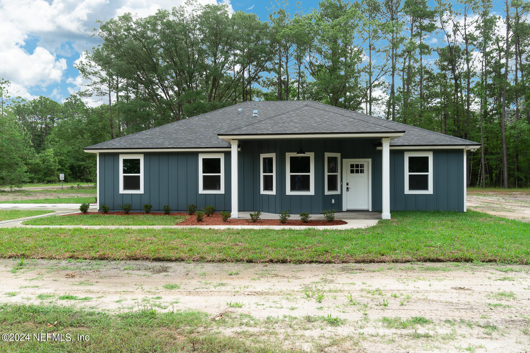 Green Cove Springs, FL home for sale located at 3521 Toms Court, Green Cove Springs, FL 32043