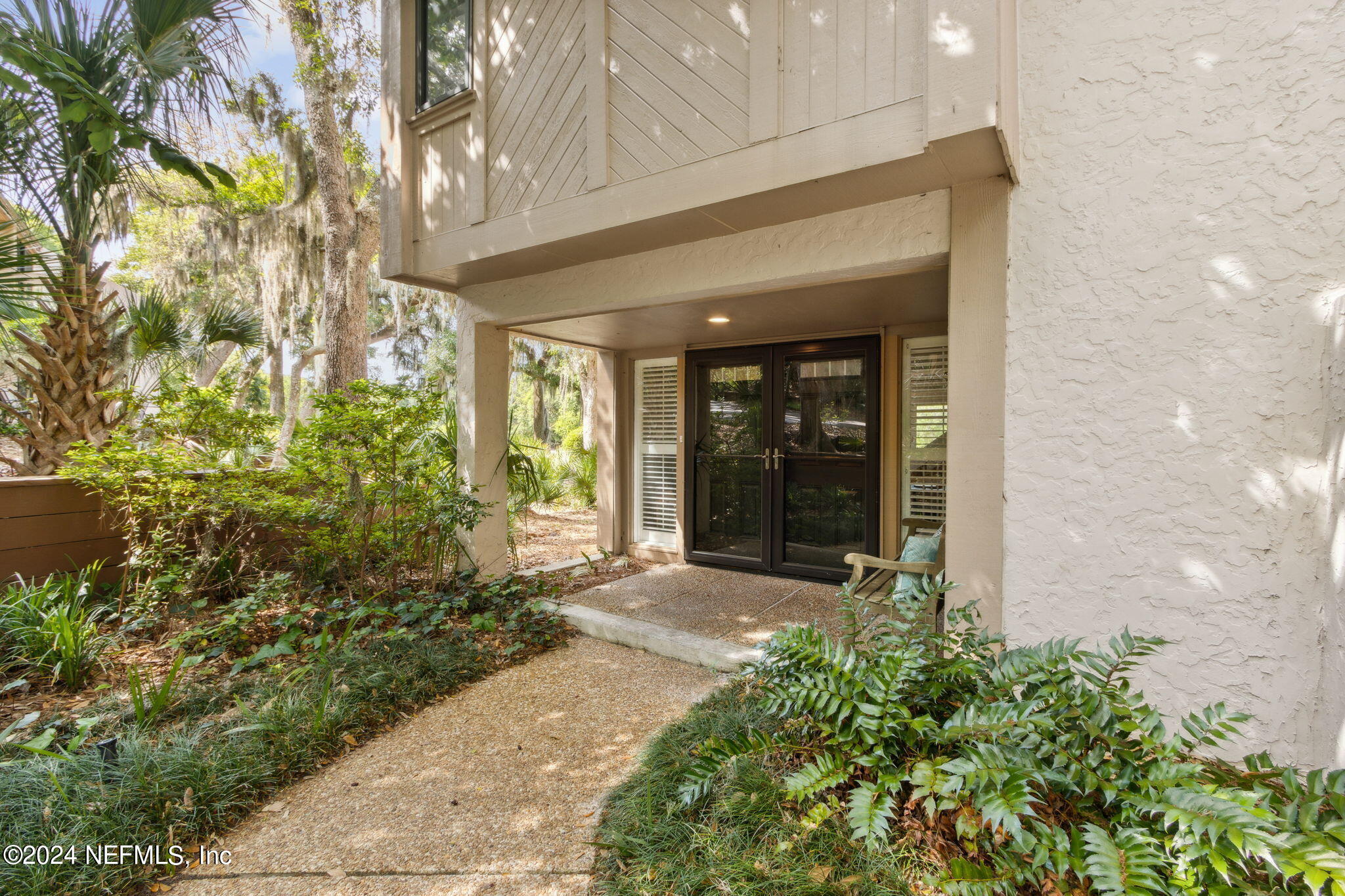 Fernandina Beach, FL home for sale located at 2039 Beach Wood Road, Fernandina Beach, FL 32034