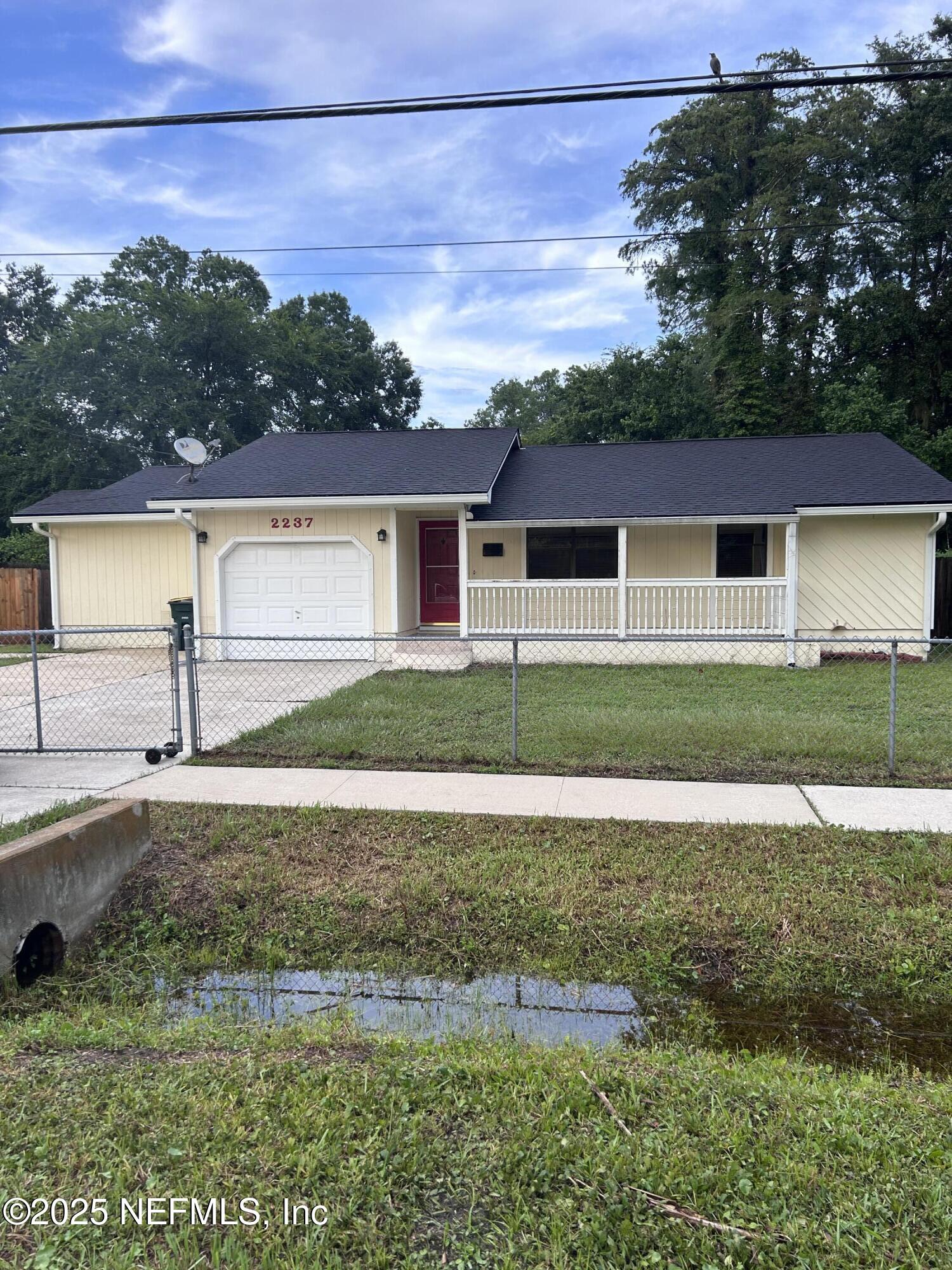 2237 LAKE Drive