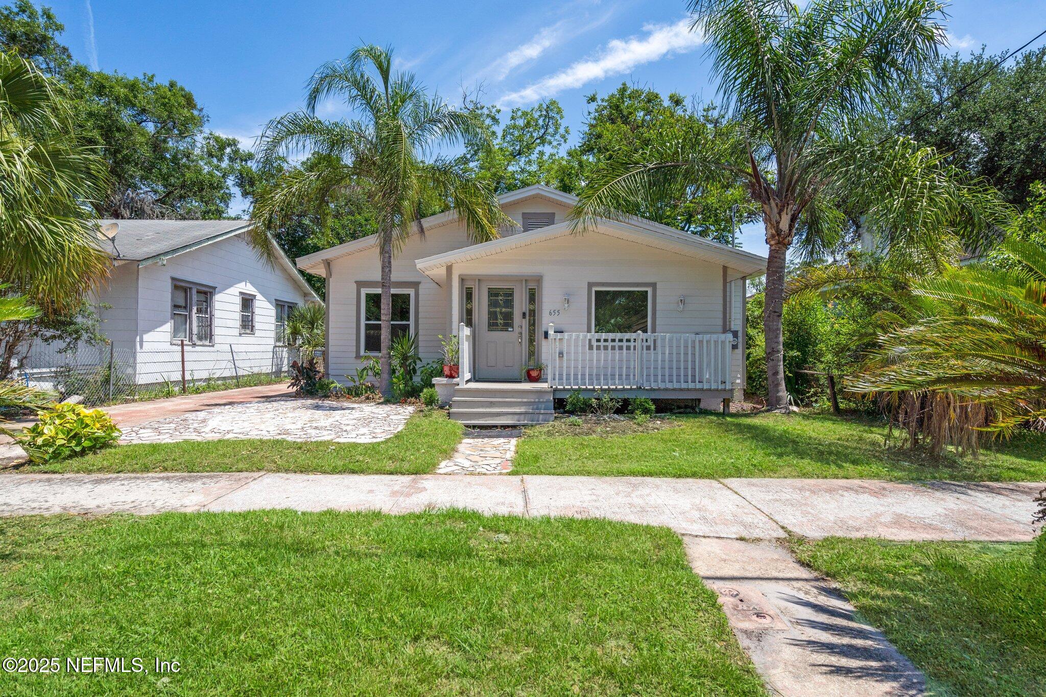 655 LINWOOD Avenue